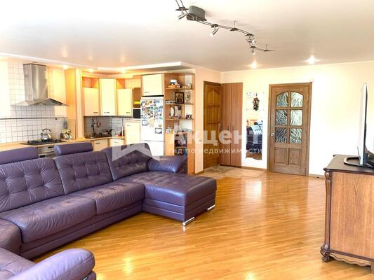 Купить 4-комнатную квартиру