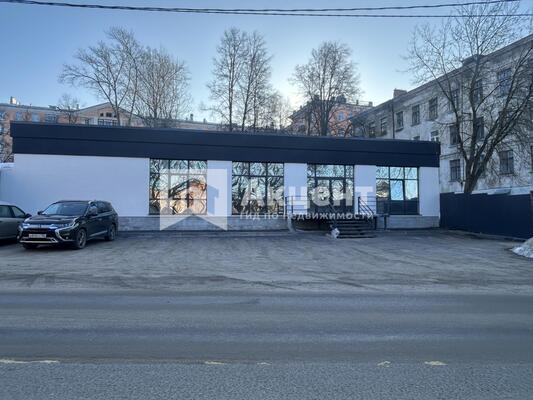 Снять  помещение свободного назначения