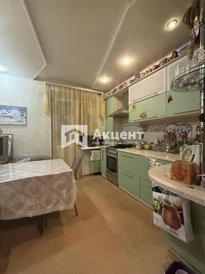 Купить 4-комнатную квартиру